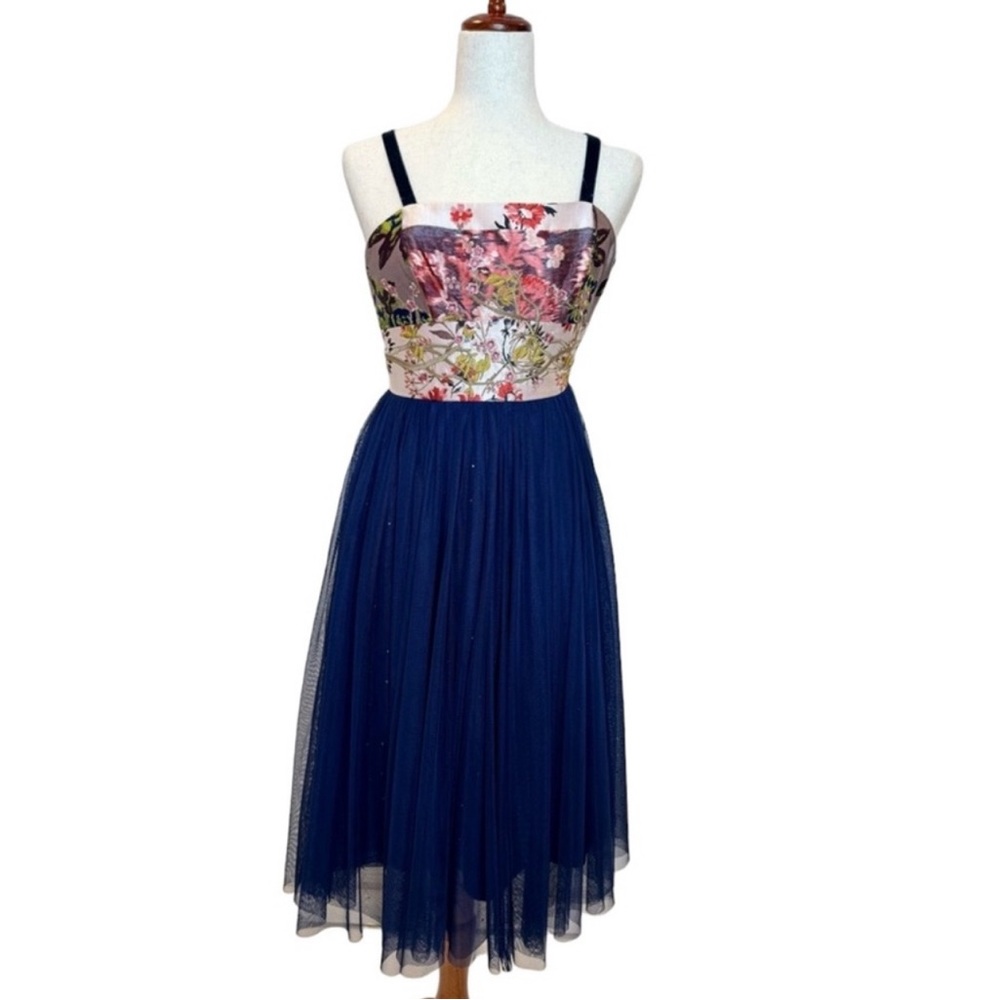 anthropologie moulinette soeurs embroidered dress‎ |size 0